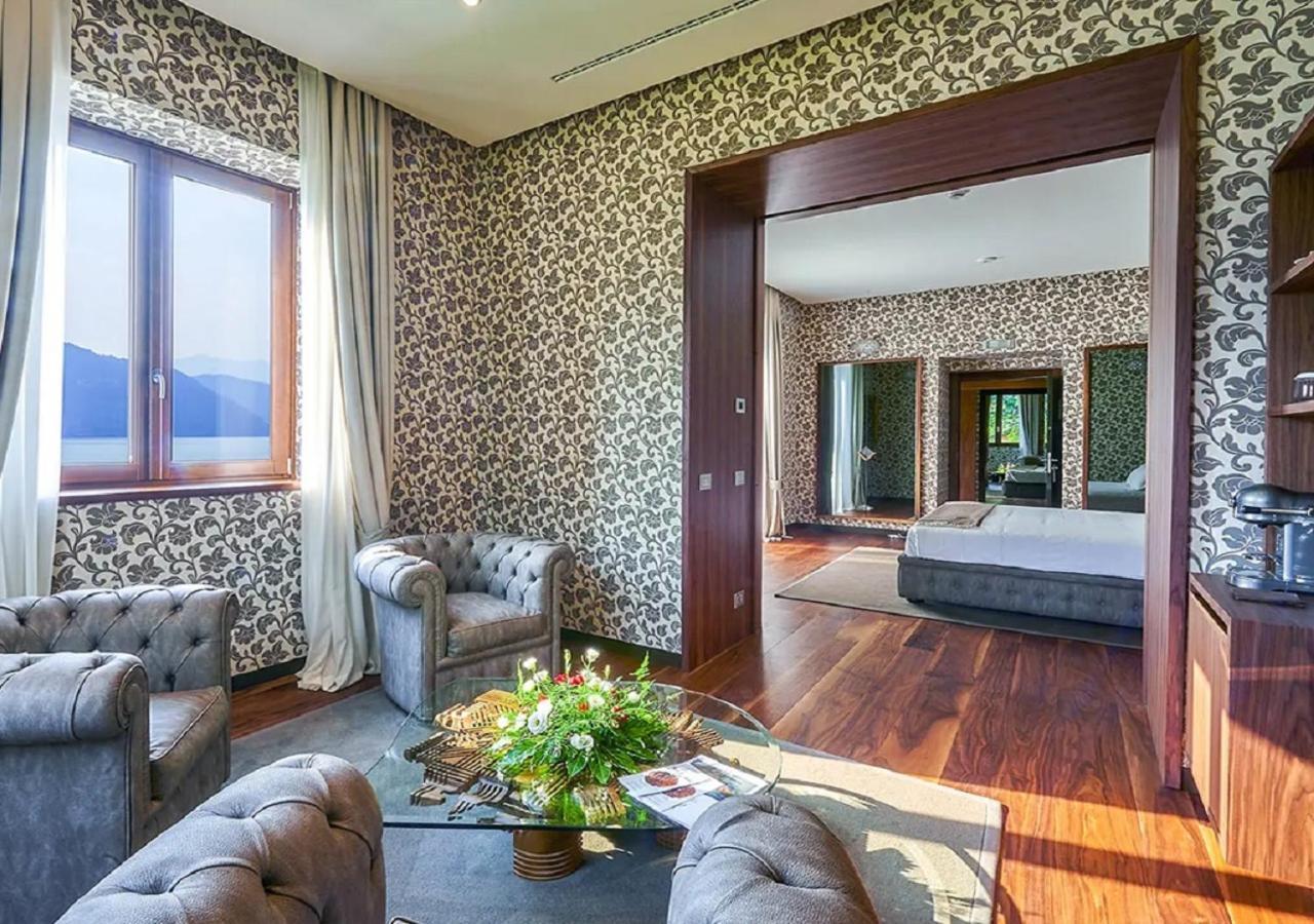Villa Lario Resort Mandello Мандельо дел Ларио Екстериор снимка