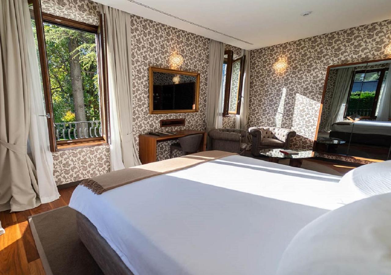 Villa Lario Resort Mandello Мандельо дел Ларио Екстериор снимка